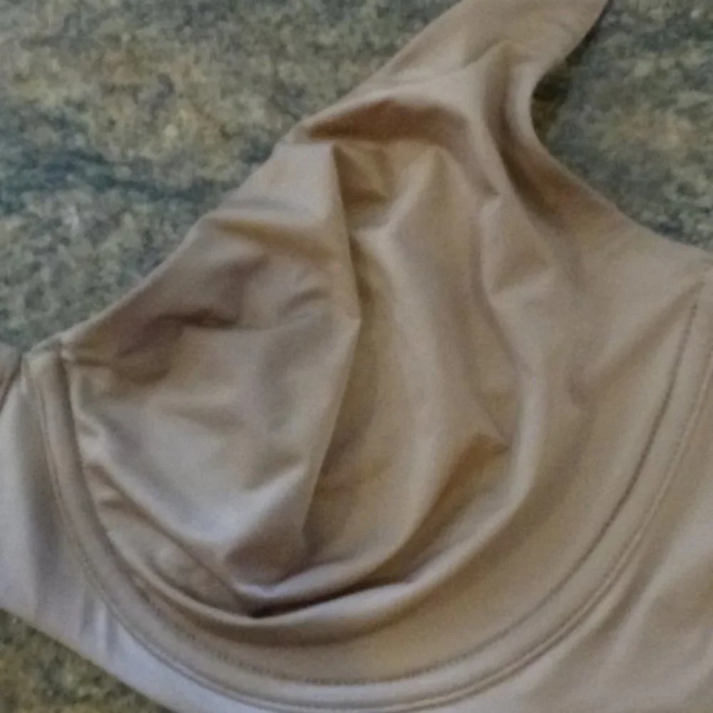 Cuup ‘The Scoop’ Unlined Taupe Bra 30H - Picture 3 of 8